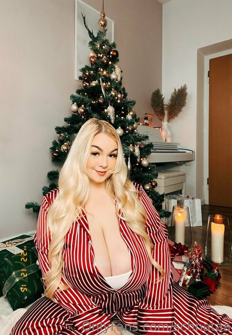 Schnataa pornostar perfekte galerien