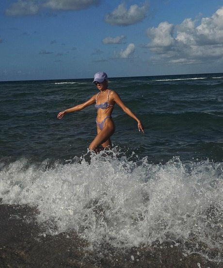 Nastia Liukin hübsche perfekte bild