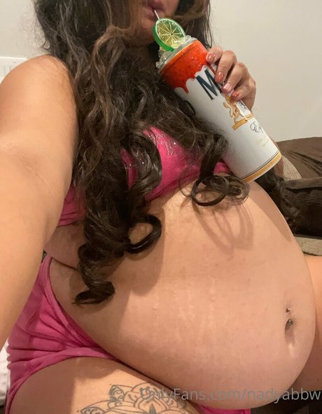 ebenholz-teen-onlyfans kunst nackten bild