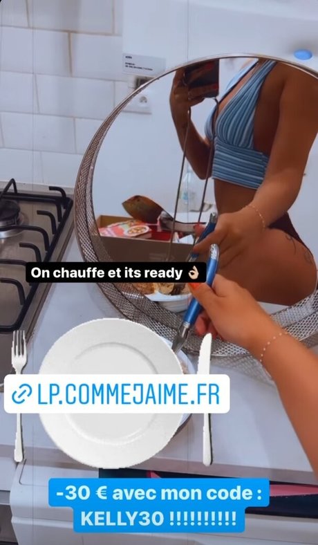 Kelly Vedovelli kunst nackt bild