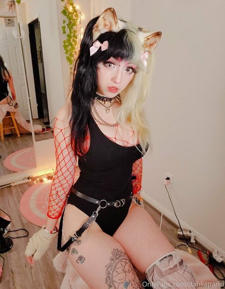 dahliaparisi pornostar sexy archiv