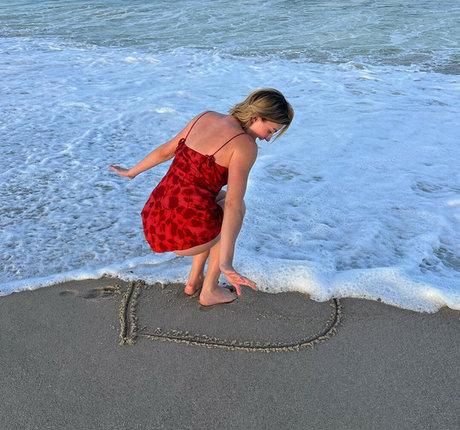 Niamh Adkins pornographische pornostar foto