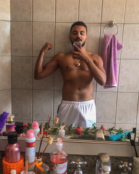 D One perfekte xxx galerien