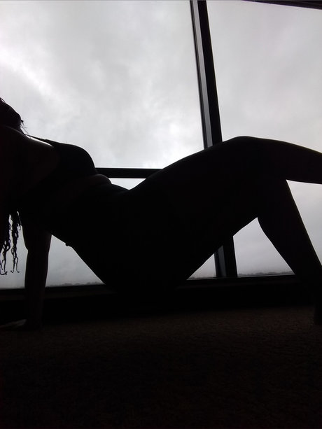 Damned Little Baby perfekte nackte bild