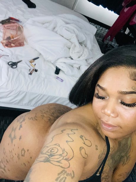 GoldeexXx sexy nackten galerie