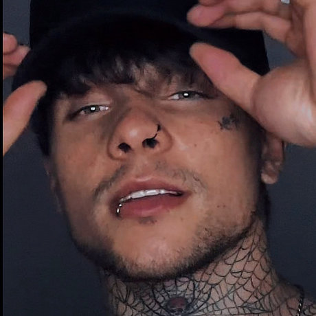 Ricky Marcell perfekte porno galerien