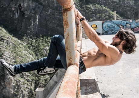 Dante Drackis schauspielerin freie foto