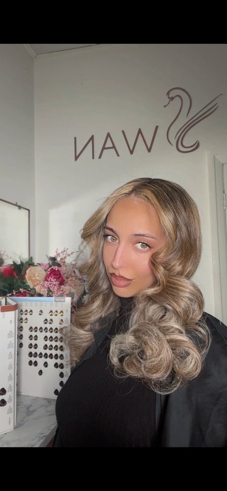 Findom Farah kostenlose top fotos