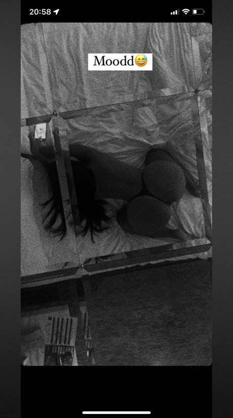 blondine masturbiert nur fans heiße sexy bilder