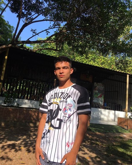 Estiven Quintero pornostar schöne fotos