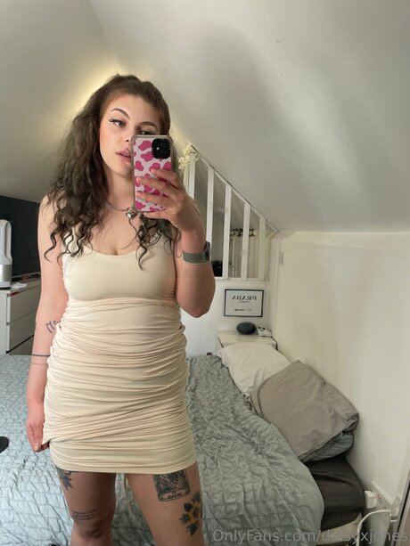 Daisy Jones FREE PAGE_ nacktheit sex galerien