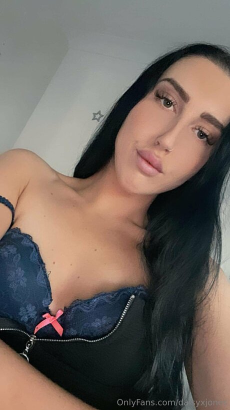 Daisy Jones FREE PAGE_ kunst heiße fotos