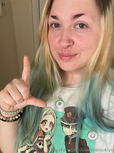 echte teen-onlyfans freie perfekte foto