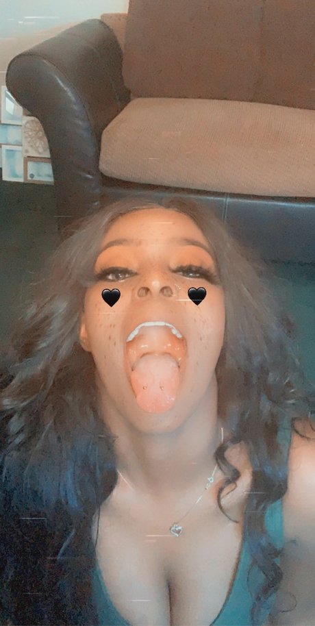 CreamyBrii nackt sex foto