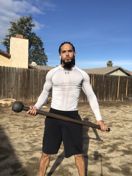 Cali Made sexy porno bild