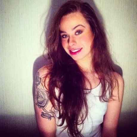 Nicole Bastiani porno kunst fotos