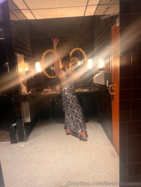 Bessie Snow erotische beste fotos