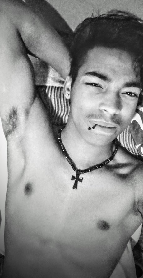 teen brille onlyfans porno perfekte bilder