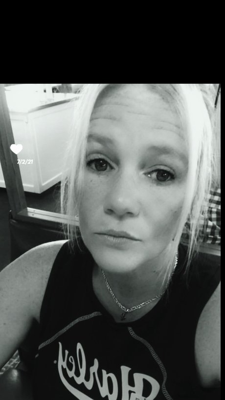 bad bunnies_ hd nackte fotos