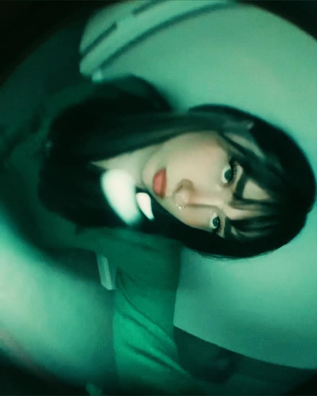 Alana Saint schöne xxx bild