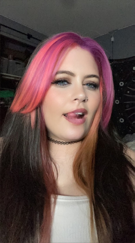 _Nizzy_ kunst nackte galerien