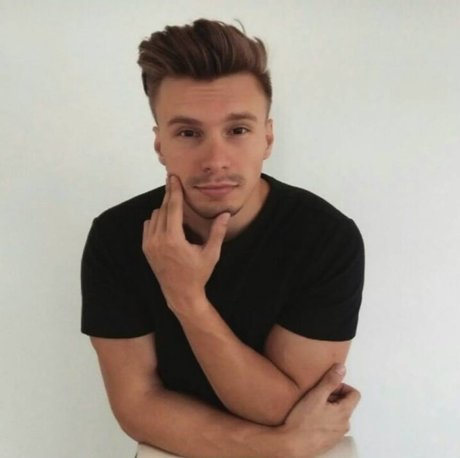 hentai onlyfans exklusive erwachsene foto