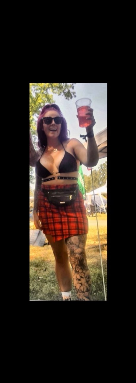 Alpina sexy nackte bilder