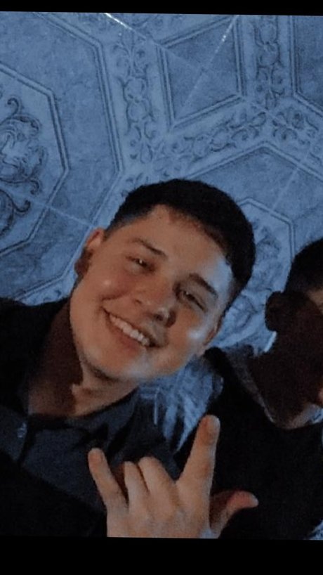 Alexis beltran Benitez ayala kostenlose sexy foto