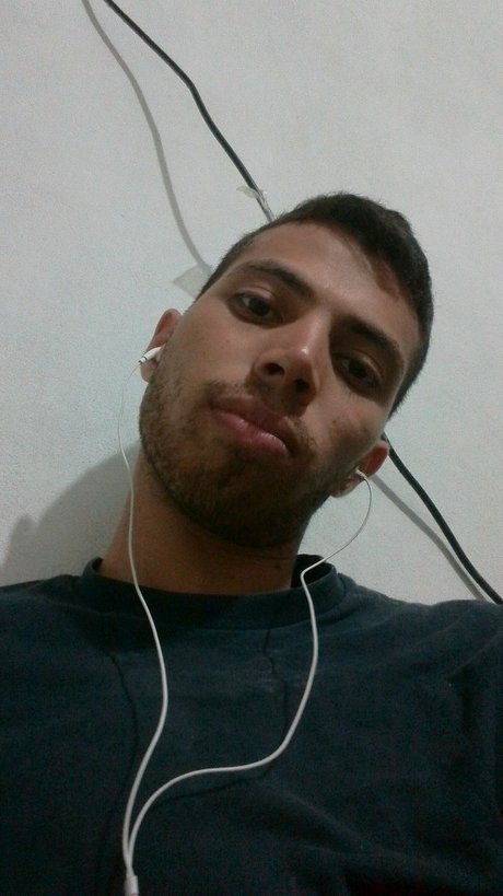 Alving Herrera erwachsene heiße foto