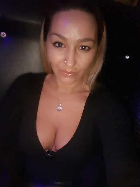 Nikol86 nackte galerien