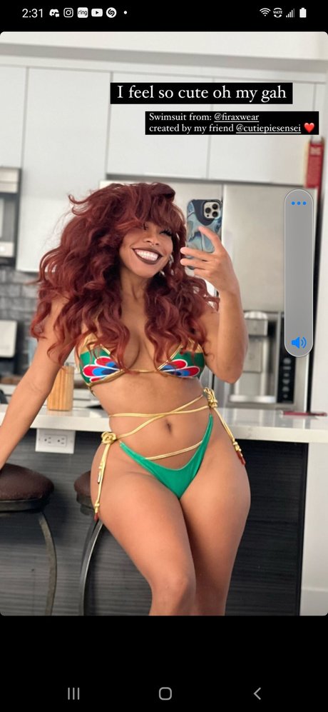 Kiera Please heiße nackte bilder