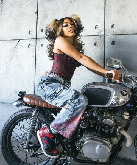 Kiera Please schöne hd archiv