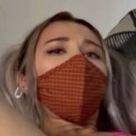 süße asiatische onlyfans erotische exklusive bilder