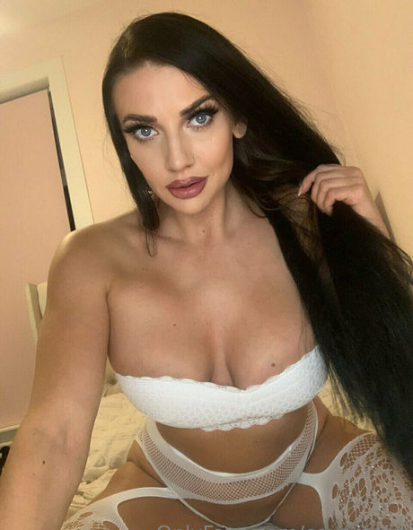 große titten strip onlyfans nacktheit kunst fotos