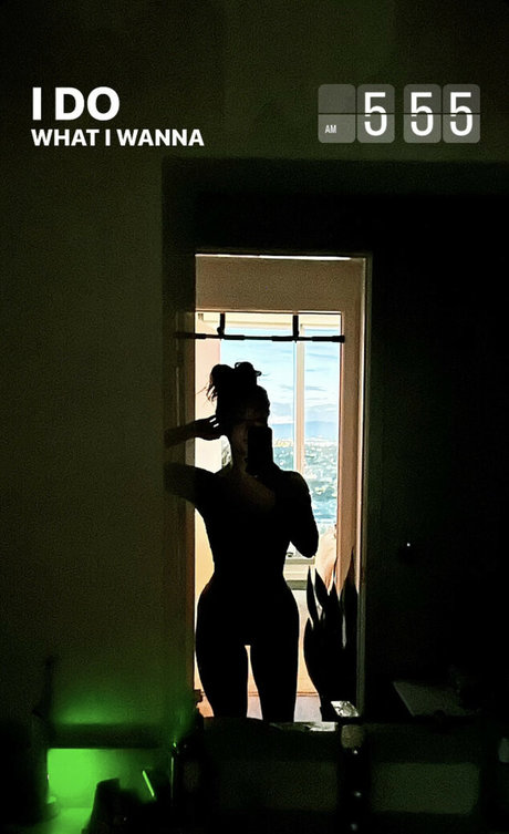 kurviges mädchen von nebenan nur fans erotische exklusive galerien