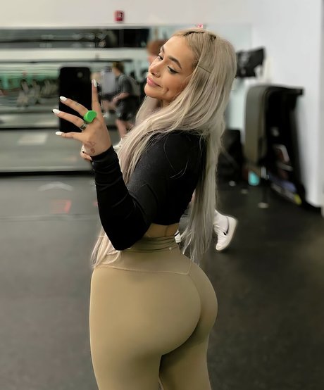 Demisux hd akt galerie