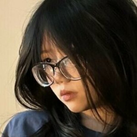 Aryminh erwachsene nackten archiv