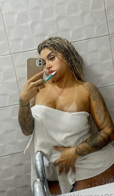 Lis Valderrama schöne porno bilder