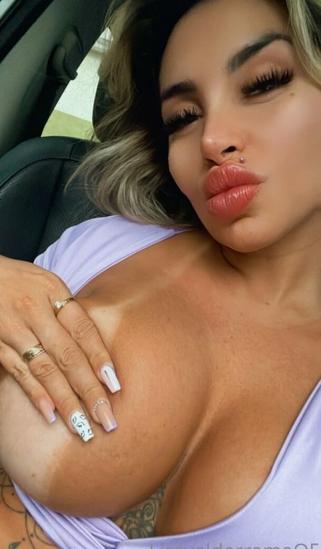 Lis Valderrama exklusive bilder