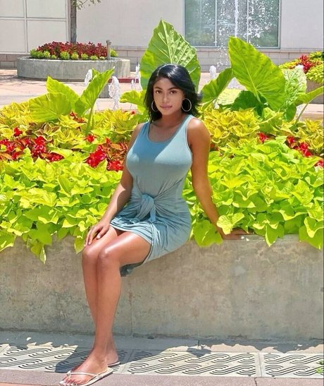 Sophia Cardinez erwachsene nackten galerie