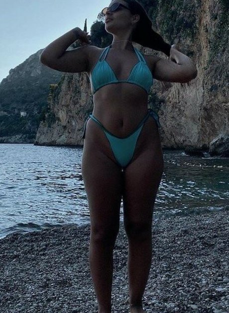 Debora Tanzo kunst erwachsene galerie