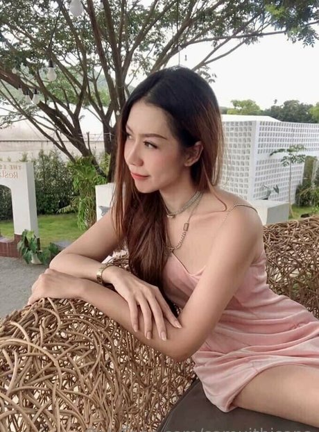 samuithisana pornostar heiße foto