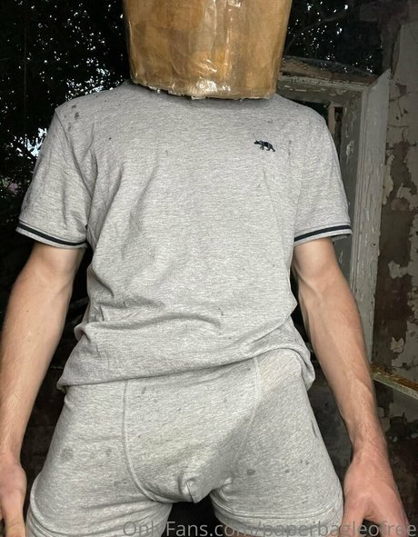 nackte rothaarige onlyfans erotische xxx foto