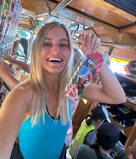 iJustine porno nackt galerie