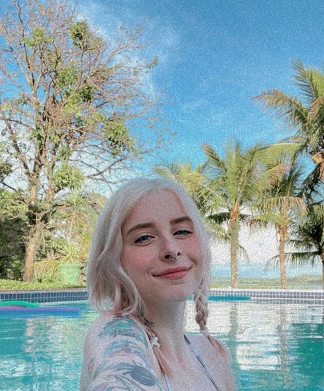 blonde gangbang-onlyfans pornographische bild