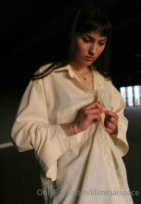 illiminalspace pornostar xxx bilder