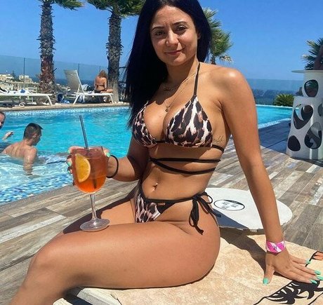 vollbusige rothaarige teen onlyfans perfekte nackt galerie