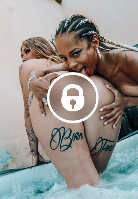 pervertmilan hübsche nackt galerie