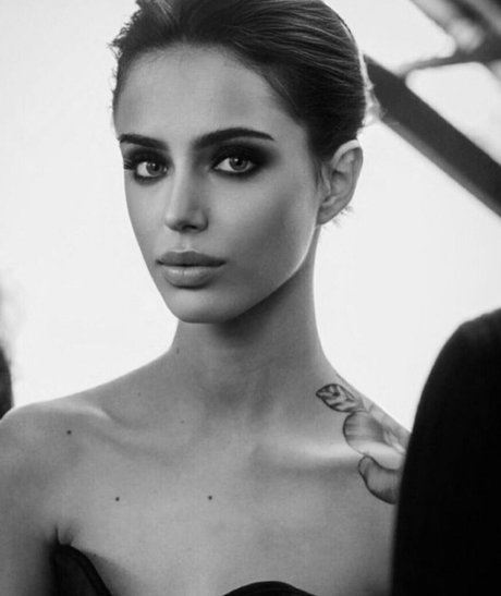 pervertmilan schöne pornostar archiv