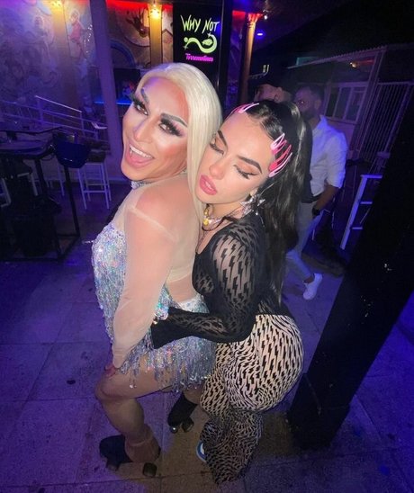 blondes baby nur fans exklusive xxx fotos